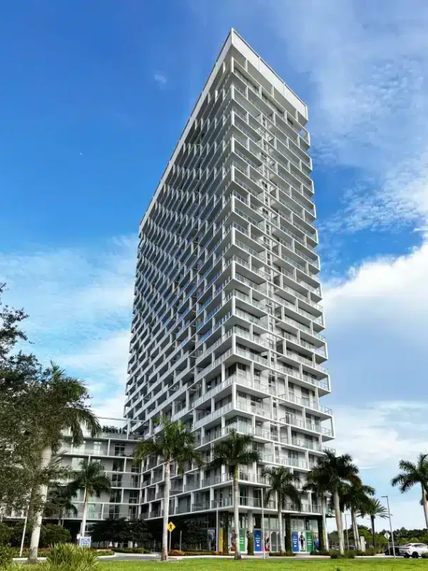 img-torre.jpg-1.webp